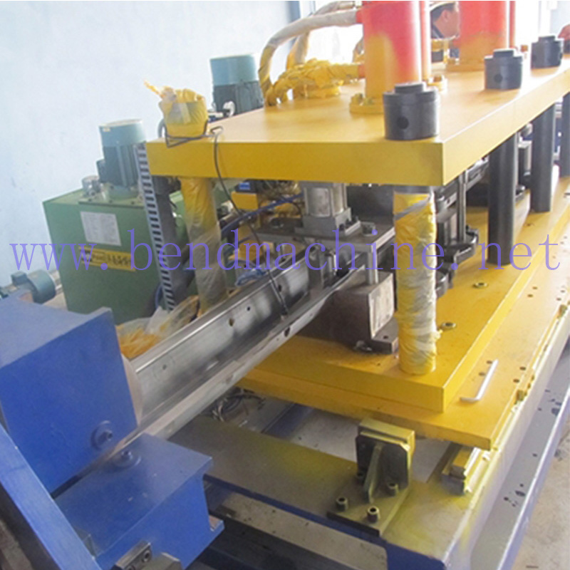 高强钢汽车型材冷弯设备