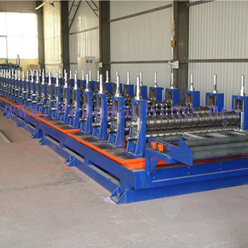 LW1300宽幅屋面板冷弯成型机